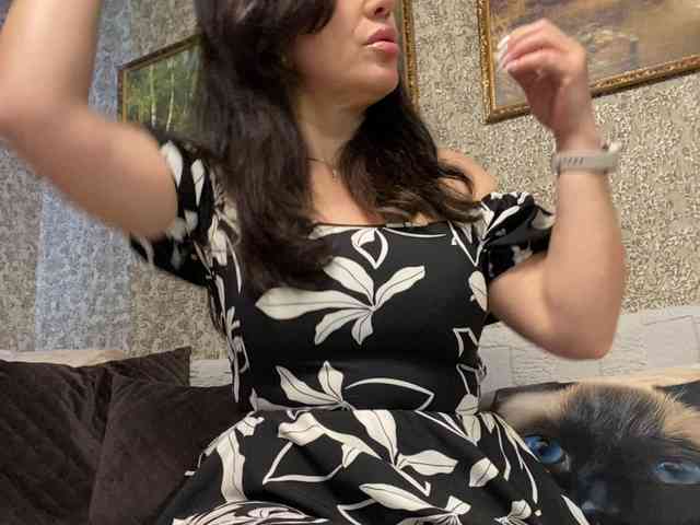 Lalili dildo camshow