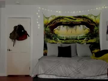 Cleo_cam solo masturbation show - June 19 2023