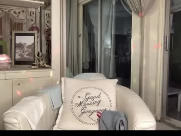 Gl1tter_barbie premium