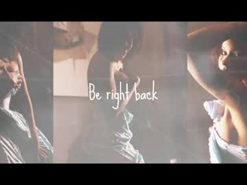 Laurensaenz squirt show