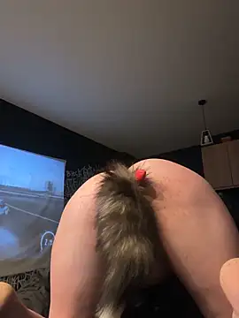 AlishaOfThorns fingering show - 2025.06.17