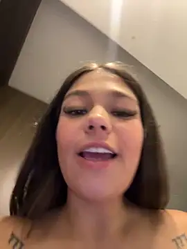 Alyshanon18 deepthroat show