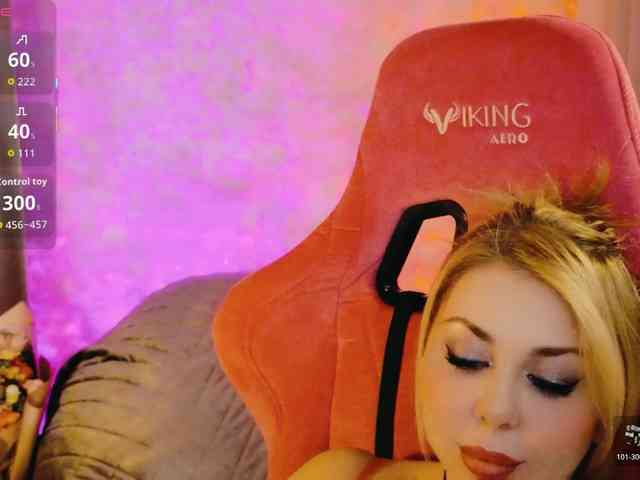 Cool-Baby lesbian - 18 August 2025