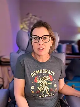 MaiseKnox masturbation