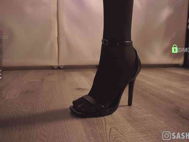 SashiMIa tits and ass camshow - 09-25-2023
