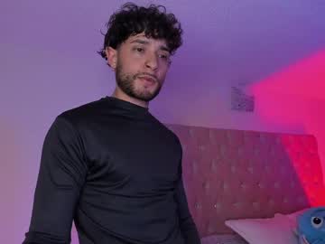 Abbyandchris1 swallow cum camshow - 2025 November 24