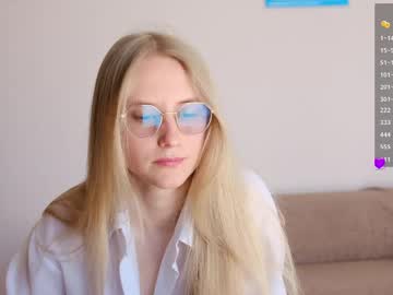 Angeellina self squirt camshow