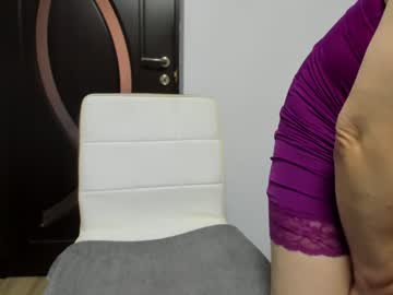 Angell6969 tits and ass camshow - 18/10/2023