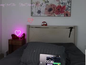 Ari_lovexo doggy and creampie camshow - 10/14/2023