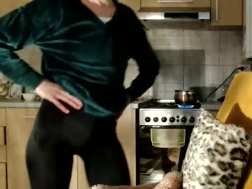 Bebacksooon tits and ass - 04.08.2023