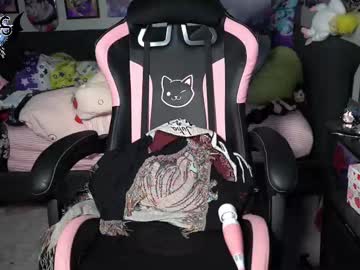 Blueasfuck tits show