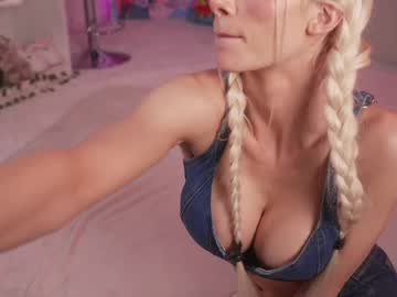 Bunnydollstella pusssy