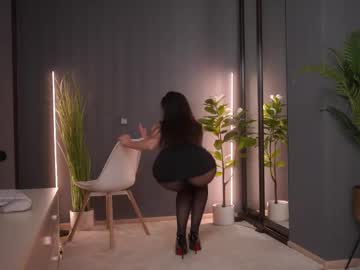 Calliadesigner deepthroat