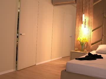 Chaturbabe__ with friend camshow