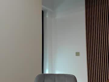 Devyale fingering show