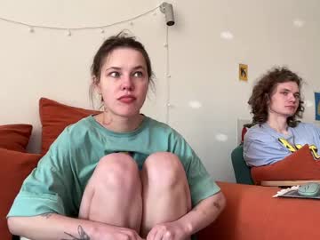 Di_n_alex swallow cum camshow