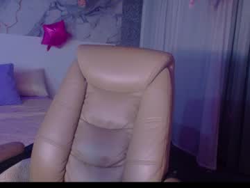 Elizabethcampbell tits show - 01 December 2023