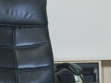 Hefner_girl with friend - 17/04/2023