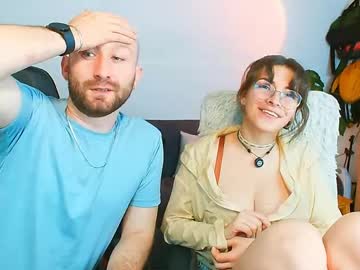 Holly_and_honey_69  camshow - 2025-01-23