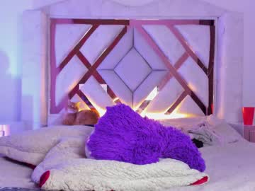 Iris_magic_ with friend