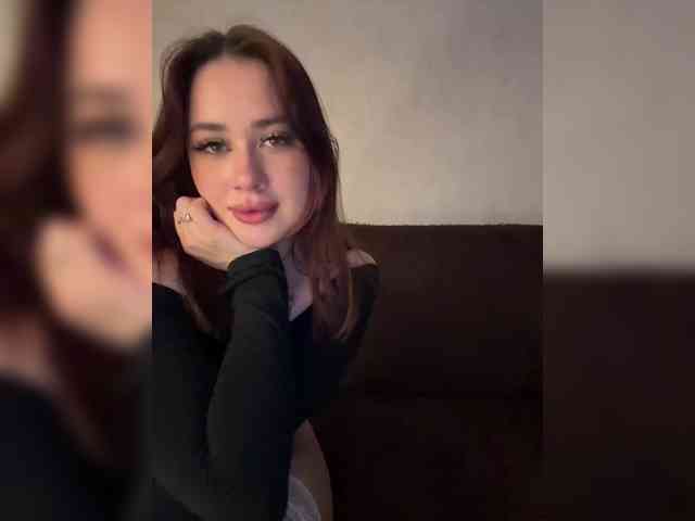 Karolina7 foursome camshow