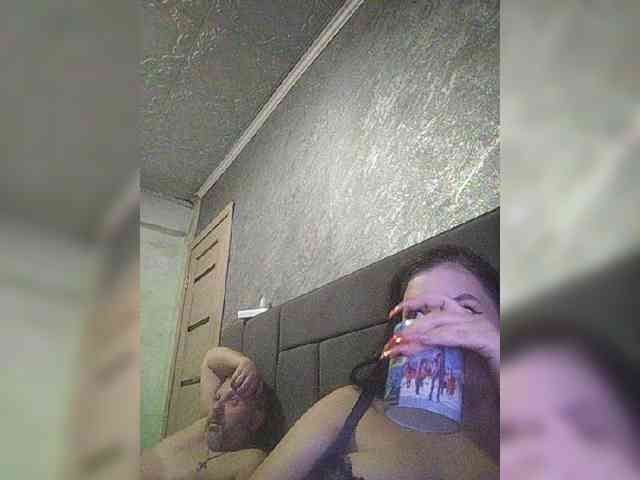 Kissmabont threesome show - 07-07-2023