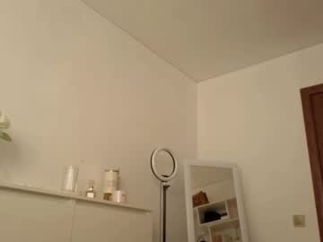 Lizarise lesbian show