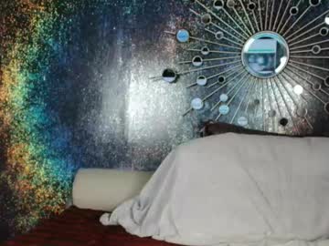 Luxurylips fingering - 2023 November 08