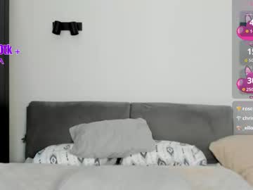 Max69alexa couple show