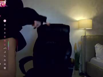 Miley_me toy fun - 10-02-2023