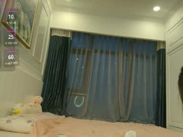 Mina_moons pussy play