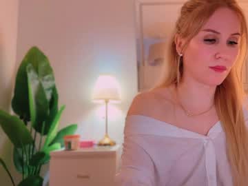 Myassistant pussy camshow - 2023.12.05