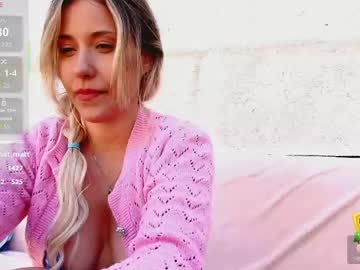 Theellenshow tits and ass show - 05.04.2023